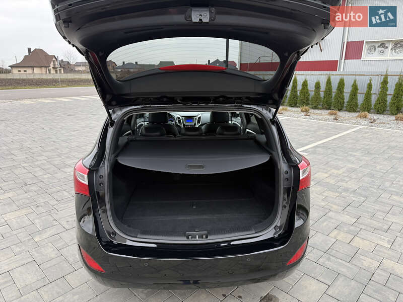 Універсал Hyundai i30 2012 в Луцьку фото 26 Універсал Hyundai i30 2012 в Луцьку