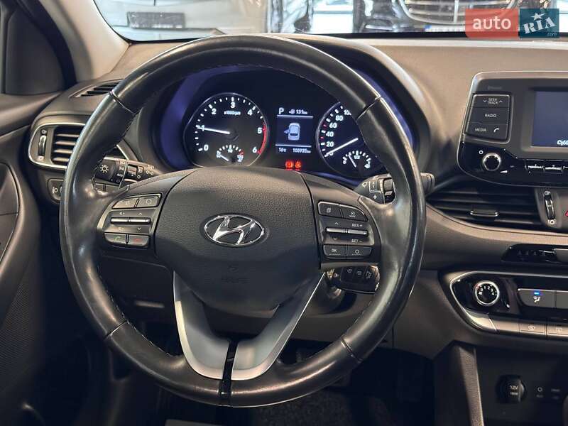 Универсал Hyundai i30 2019 в Львове