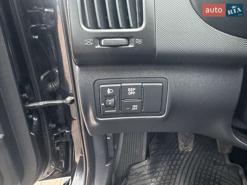 Універсал Hyundai i30 2010 в Рівному фото 23 Універсал Hyundai i30 2010 в Рівному
