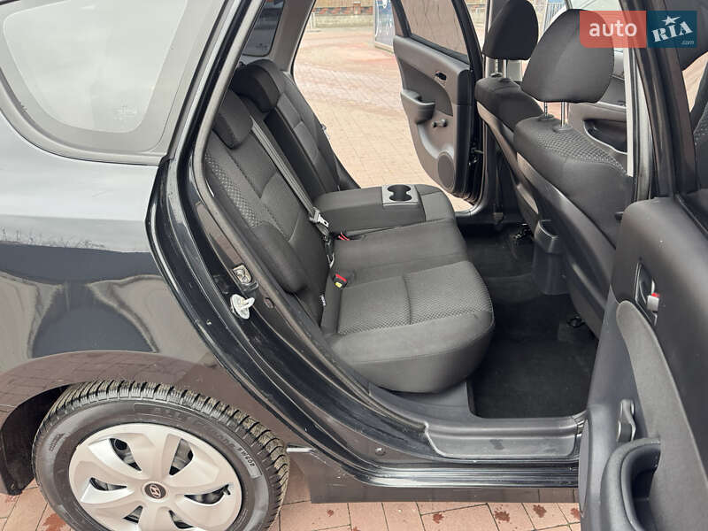 Універсал Hyundai i30 2010 в Рівному фото 31 Універсал Hyundai i30 2010 в Рівному