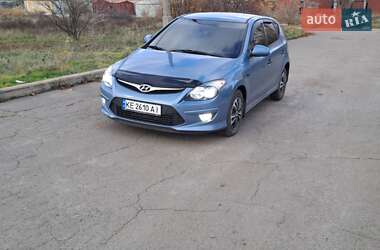 Хетчбек Hyundai i30 2010 в Кривому Розі