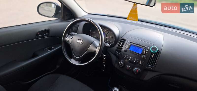 Универсал Hyundai i30 2010 в Нежине