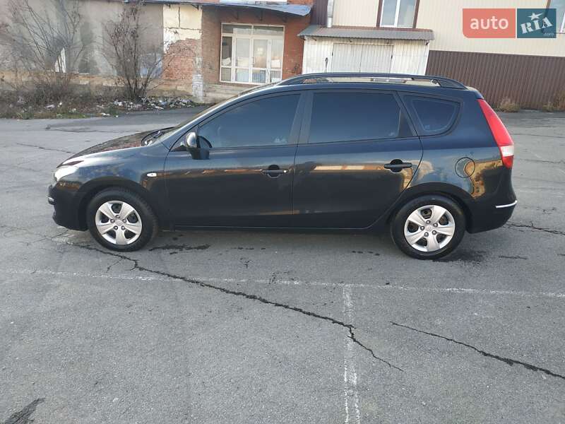 Універсал Hyundai i30 2009 в Жмеринці