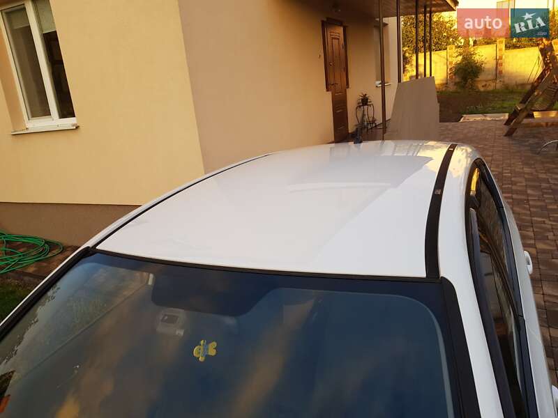 Хетчбек Hyundai i30 2009 в Рівному фото 12 Хетчбек Hyundai i30 2009 в Рівному