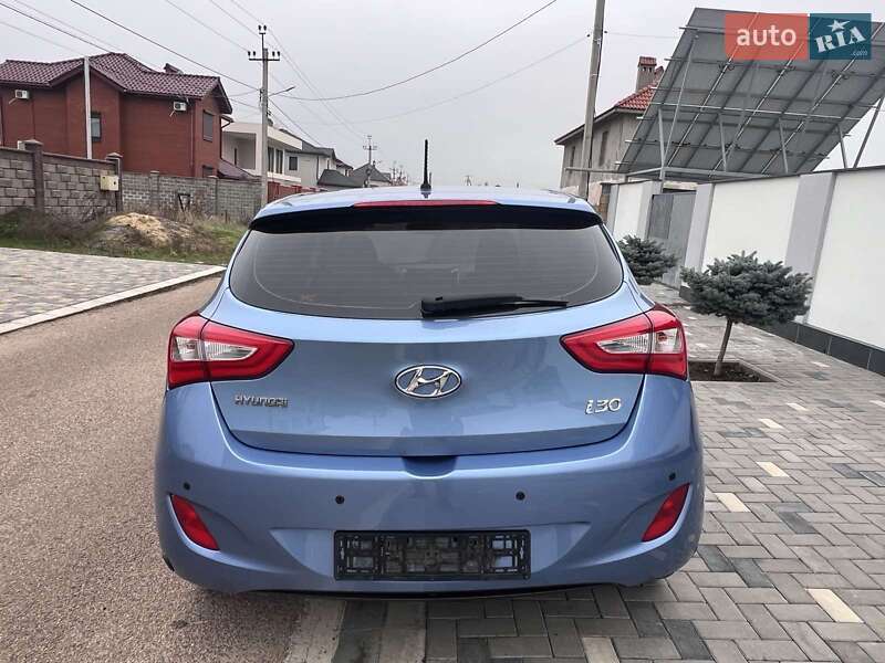Хэтчбек Hyundai i30 2012 в Одессе фото 10 Хэтчбек Hyundai i30 2012 в Одессе