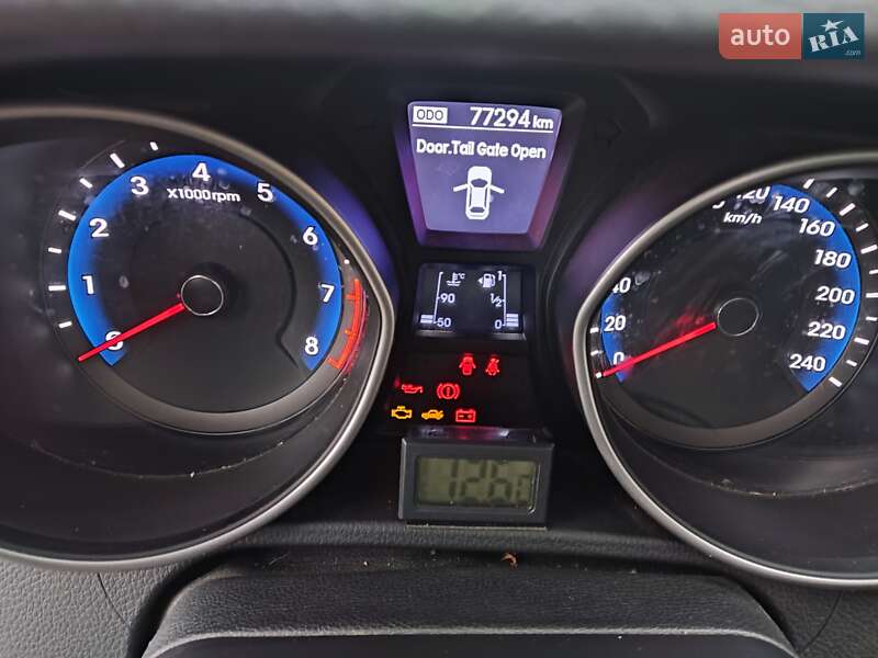 Хэтчбек Hyundai i30 2014 в Львове