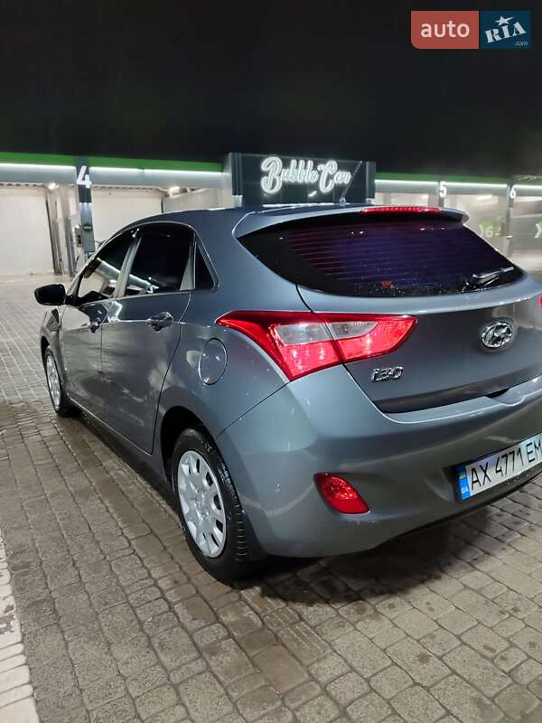 Хэтчбек Hyundai i30 2013 в Харькове фото 5 Хэтчбек Hyundai i30 2013 в Харькове