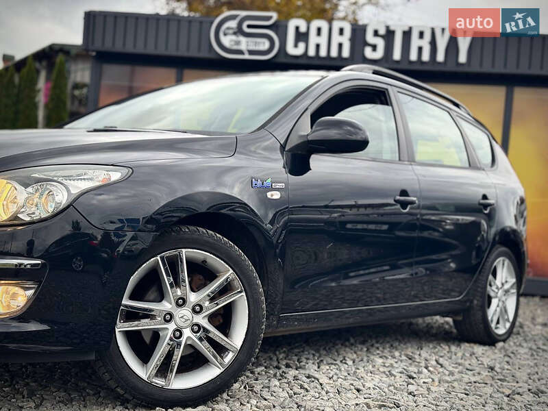 Універсал Hyundai i30 2009 в Стрию фото 11 Універсал Hyundai i30 2009 в Стрию