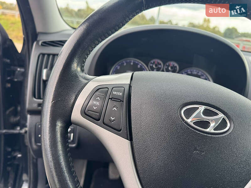 Універсал Hyundai i30 2009 в Стрию фото 51 Універсал Hyundai i30 2009 в Стрию