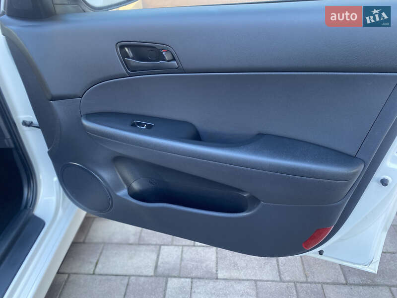 Хэтчбек Hyundai i30 2011 в Виннице фото 16 Хэтчбек Hyundai i30 2011 в Виннице