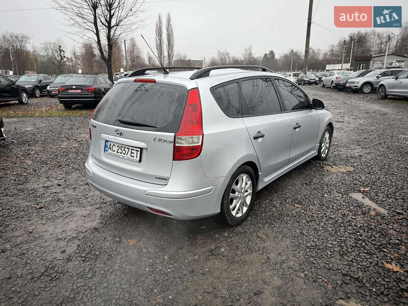 Универсал Hyundai i30 2011 в Луцке фото 12 Универсал Hyundai i30 2011 в Луцке