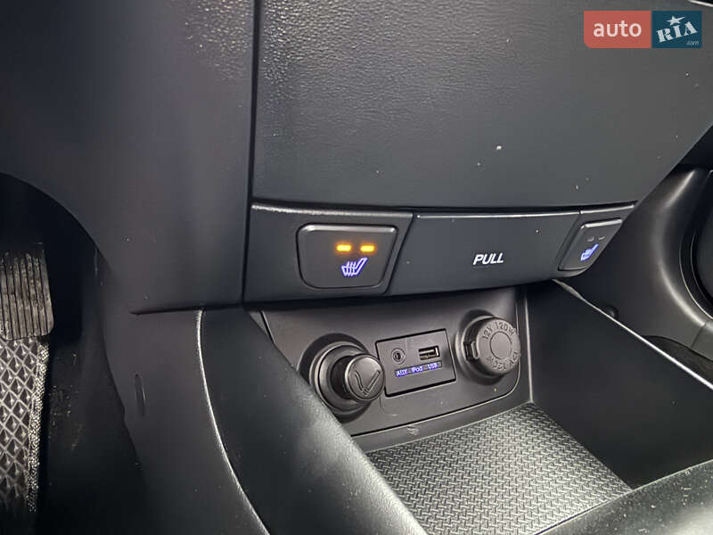 Универсал Hyundai i30 2011 в Луцке фото 25 Универсал Hyundai i30 2011 в Луцке