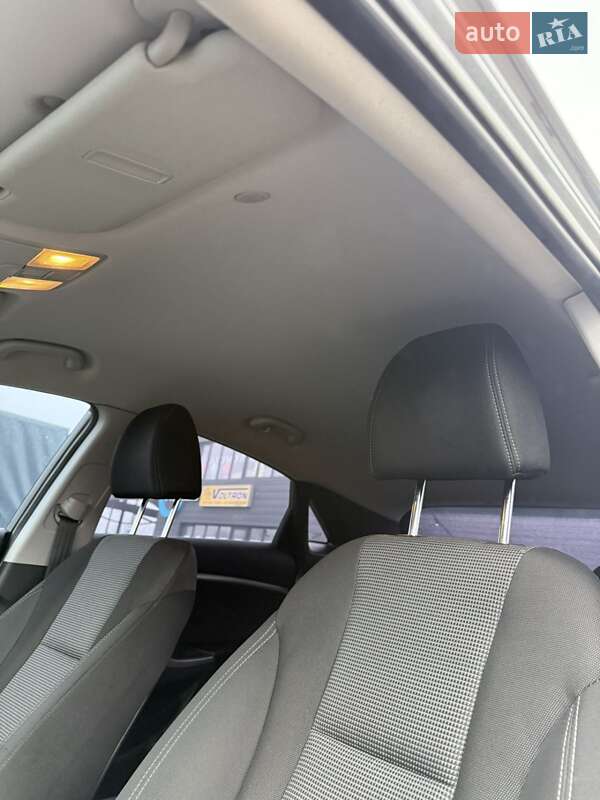 Хэтчбек Hyundai i30 2013 в Хмельницком фото 8 Хэтчбек Hyundai i30 2013 в Хмельницком