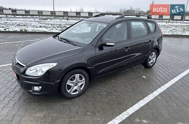 Универсал Hyundai i30 2008 в Луцке