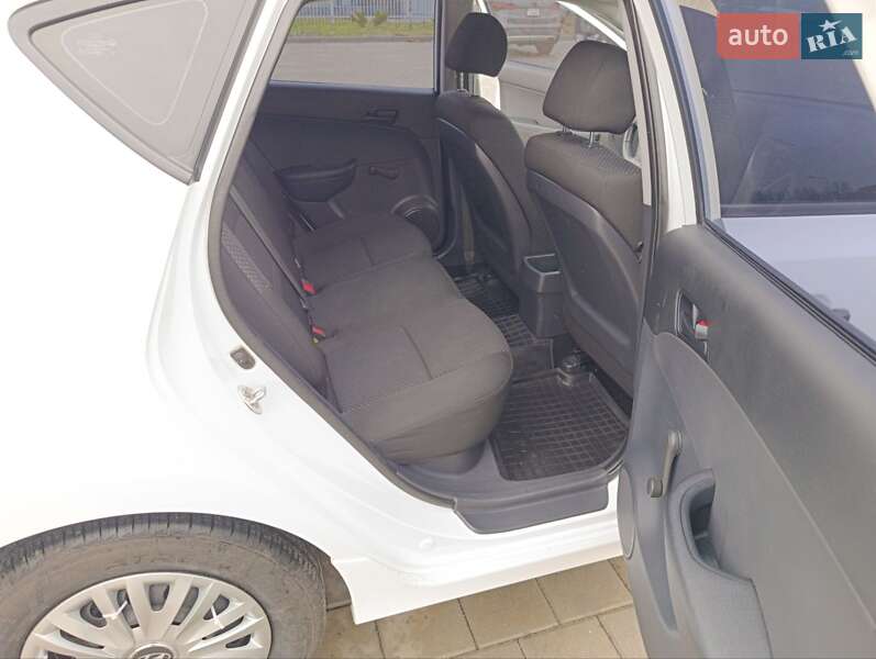 Хэтчбек Hyundai i30 2010 в Черкассах