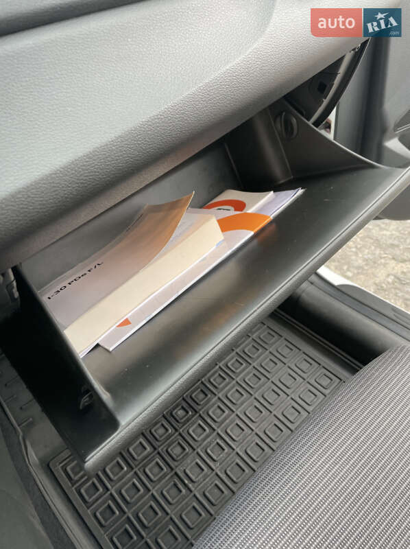 Универсал Hyundai i30 2020 в Киеве фото 17 Универсал Hyundai i30 2020 в Киеве