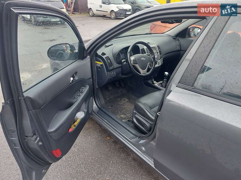 Хэтчбек Hyundai i30 2007 в Киеве