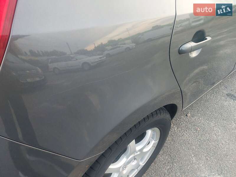 Хэтчбек Hyundai i30 2007 в Киеве