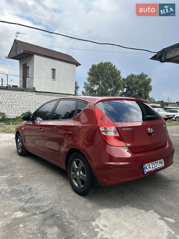 Хетчбек Hyundai i30 2008 в Києві