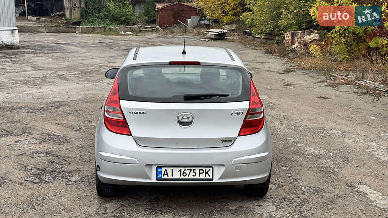 Хэтчбек Hyundai i30 2007 в Белой Церкви