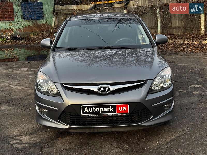 Хетчбек Hyundai i30 2011 в Харкові фото 2 Хетчбек Hyundai i30 2011 в Харкові