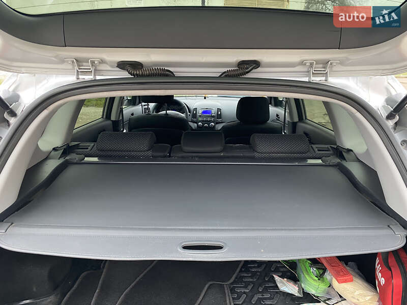 Універсал Hyundai i30 2012 в Запоріжжі