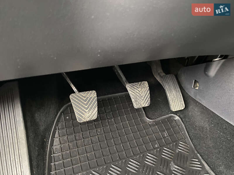 Універсал Hyundai i30 2012 в Запоріжжі