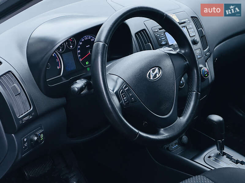 Універсал Hyundai i30 2010 в Харкові фото 32 Універсал Hyundai i30 2010 в Харкові