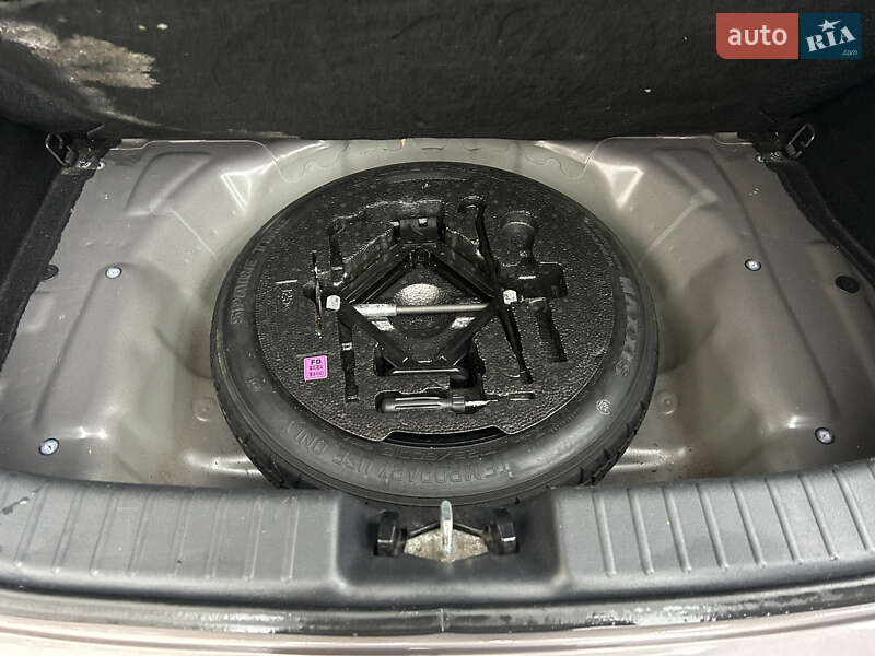 Хэтчбек Hyundai i30 2012 в Черкассах