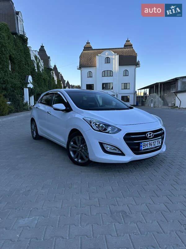 Хетчбек Hyundai i30 2015 в Одесі