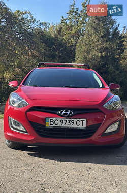 Хэтчбек Hyundai i30 2012 в Львове