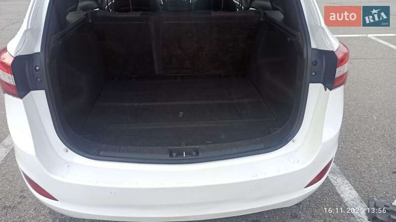 Универсал Hyundai i30 2014 в Броварах