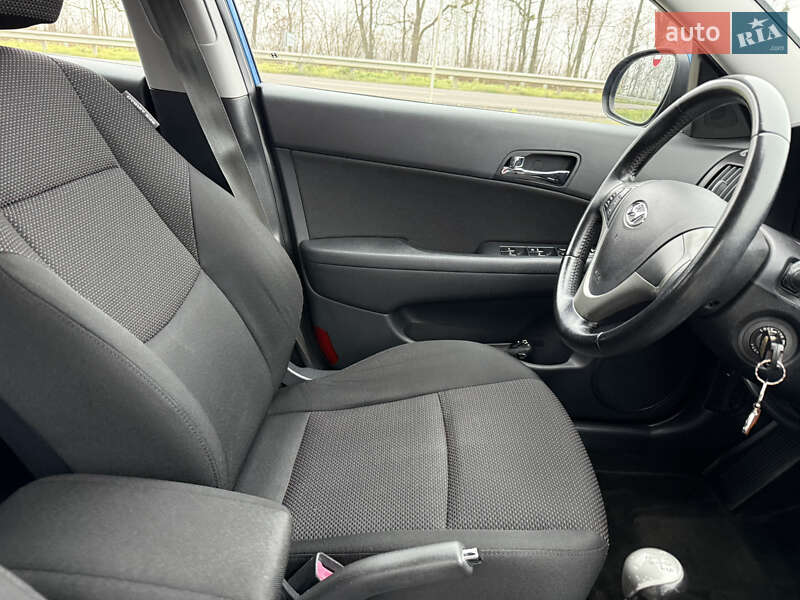 Хэтчбек Hyundai i30 2009 в Луцке фото 10 Хэтчбек Hyundai i30 2009 в Луцке