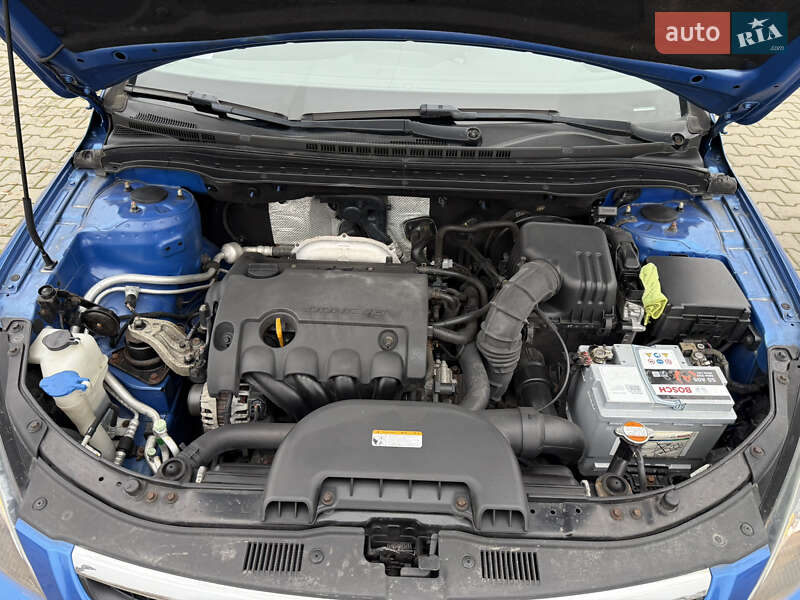 Хэтчбек Hyundai i30 2009 в Луцке фото 24 Хэтчбек Hyundai i30 2009 в Луцке