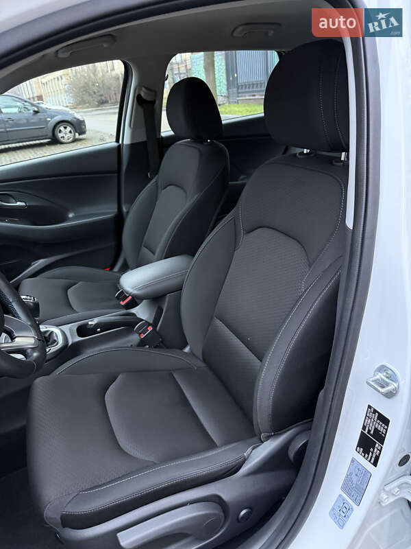 Универсал Hyundai i30 2019 в Харькове