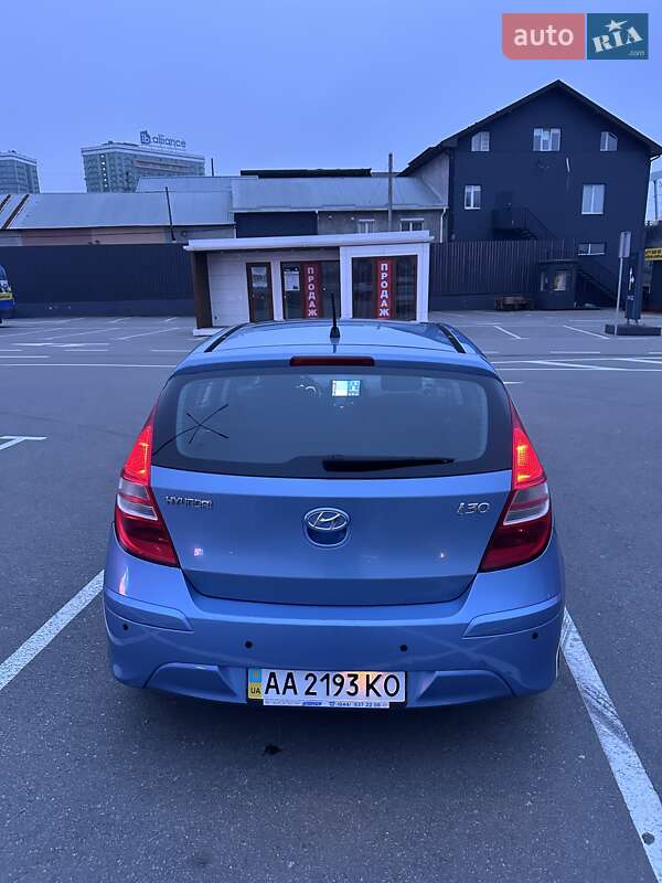 Хетчбек Hyundai i30 2011 в Києві фото 6 Хетчбек Hyundai i30 2011 в Києві