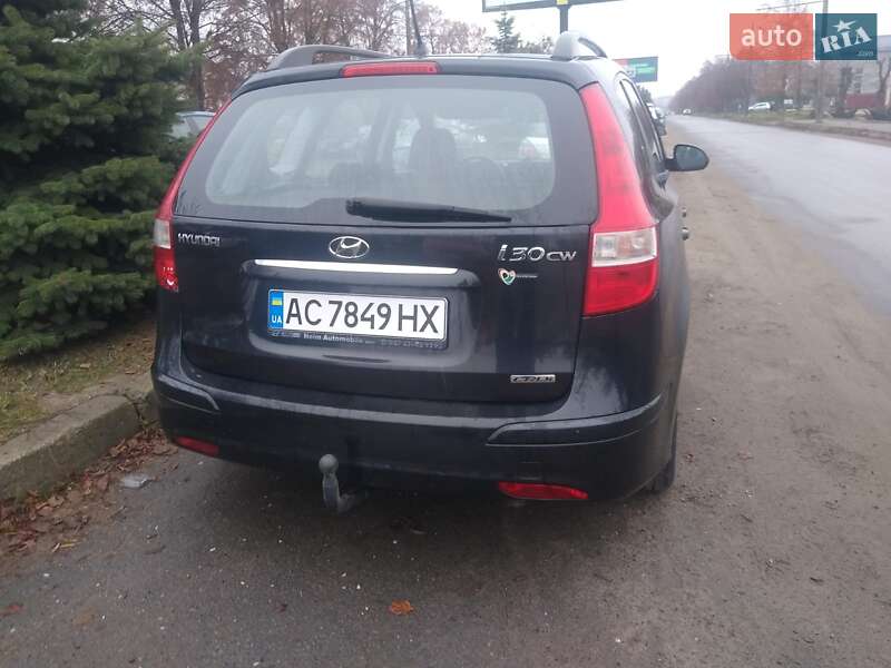 Универсал Hyundai i30 2010 в Луцке