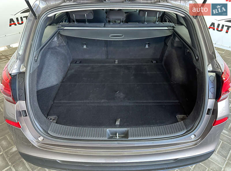 Универсал Hyundai i30 2021 в Львове фото 5 Универсал Hyundai i30 2021 в Львове