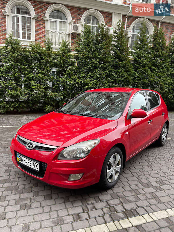 Hyundai i30 2010