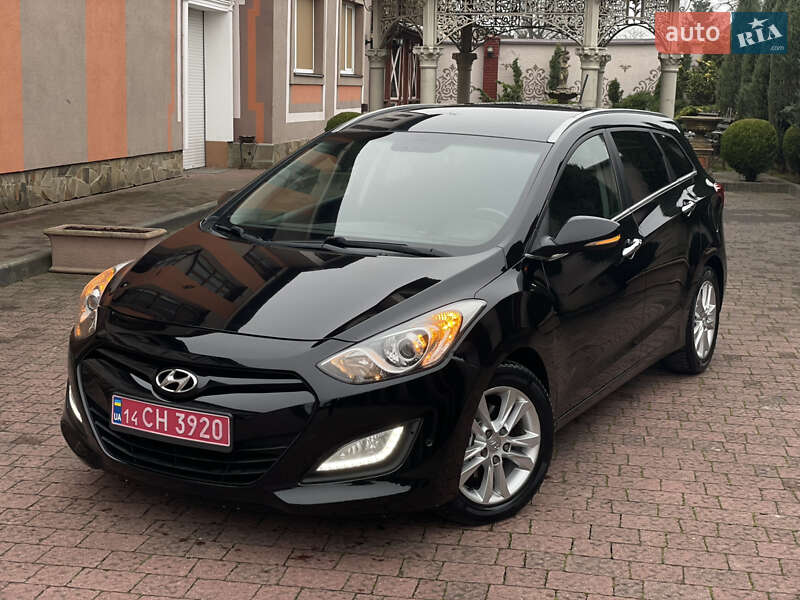 Універсал Hyundai i30 2014 в Стрию фото Універсал Hyundai i30 2014 в Стрию