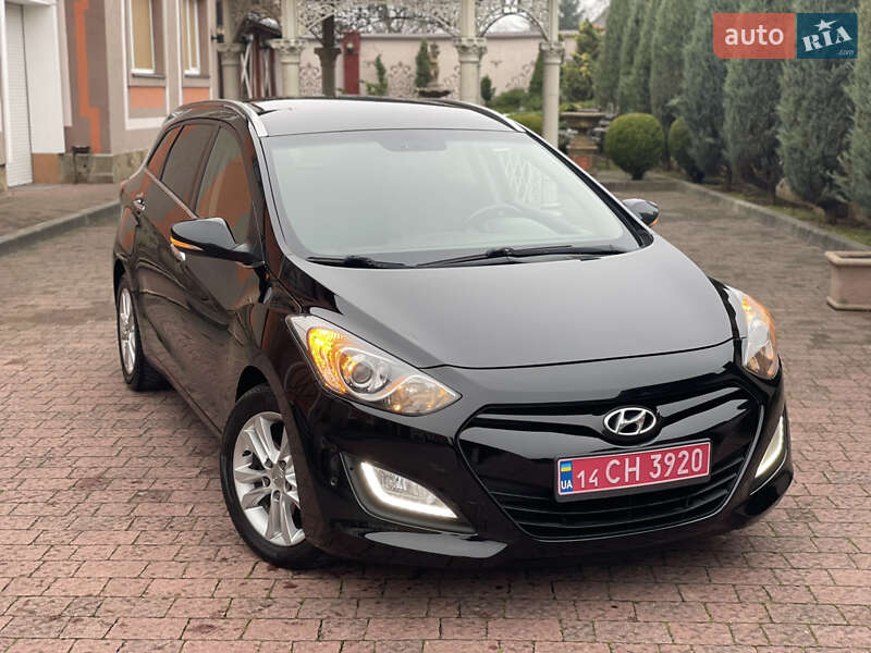 Універсал Hyundai i30 2014 в Стрию фото 21 Універсал Hyundai i30 2014 в Стрию