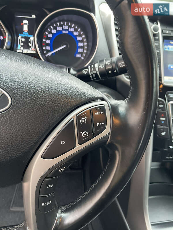 Універсал Hyundai i30 2014 в Стрию фото 58 Універсал Hyundai i30 2014 в Стрию