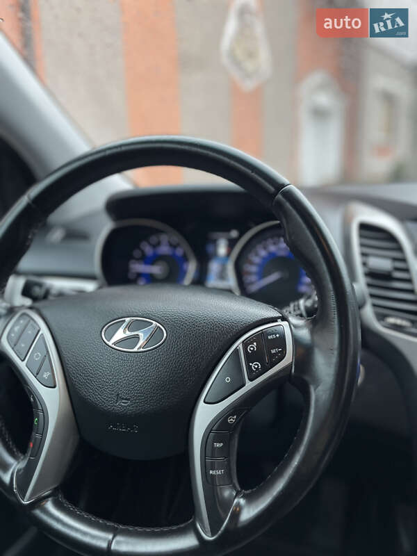 Універсал Hyundai i30 2014 в Стрию фото 66 Універсал Hyundai i30 2014 в Стрию
