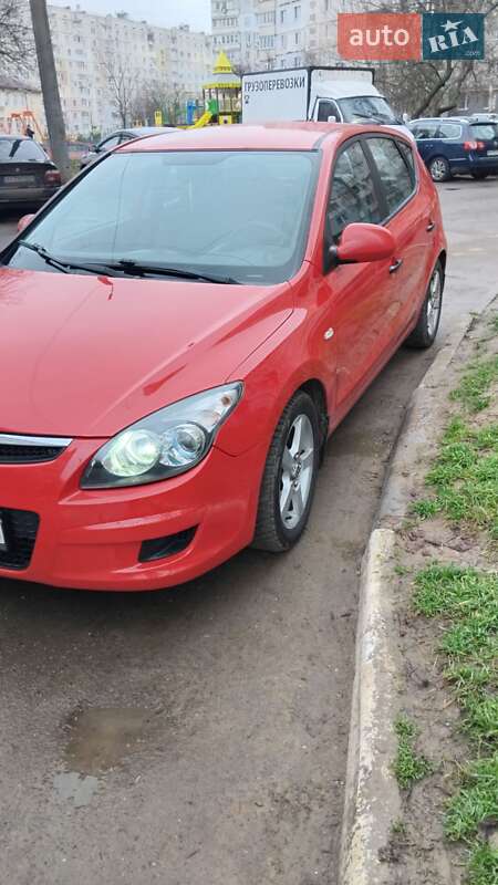 Хэтчбек Hyundai i30 2010 в Харькове фото 5 Хэтчбек Hyundai i30 2010 в Харькове