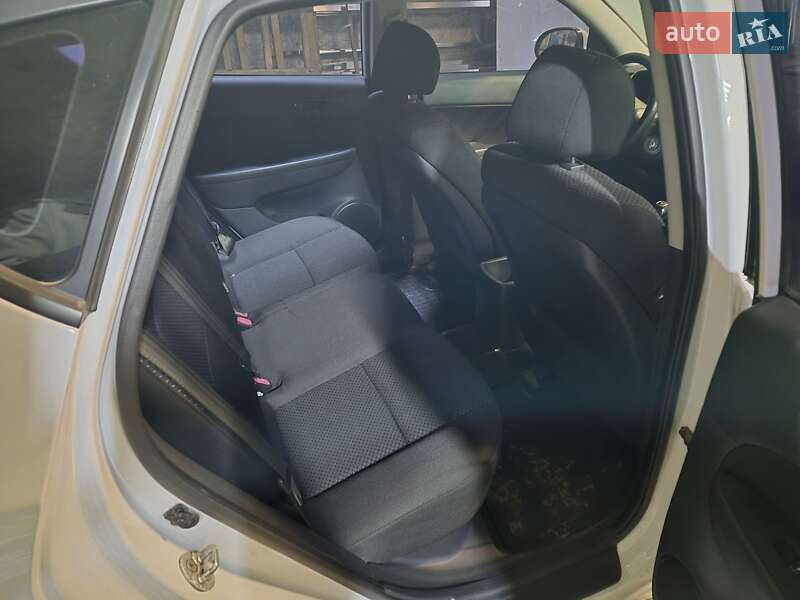 Хетчбек Hyundai i30 2010 в Харкові