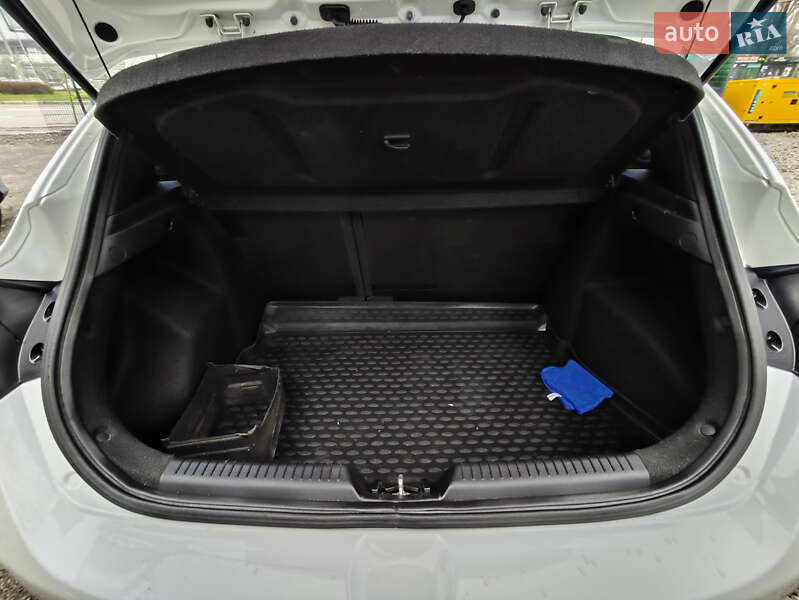 Хетчбек Hyundai i30 2013 в Києві