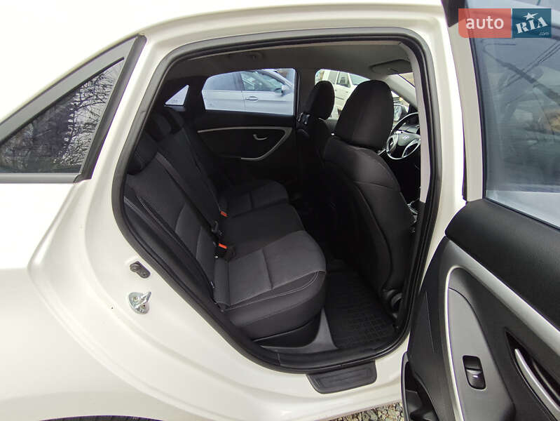 Хетчбек Hyundai i30 2013 в Києві