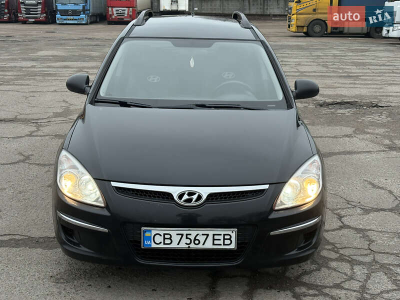 Універсал Hyundai i30 2009 в Чернігові