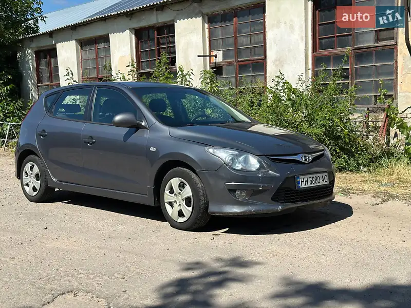 Hyundai i30