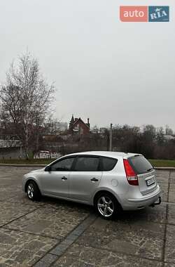 Универсал Hyundai i30 2008 в Черкассах